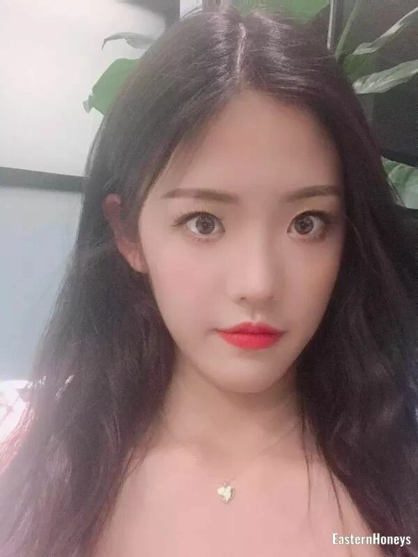 Xue Profile image 1