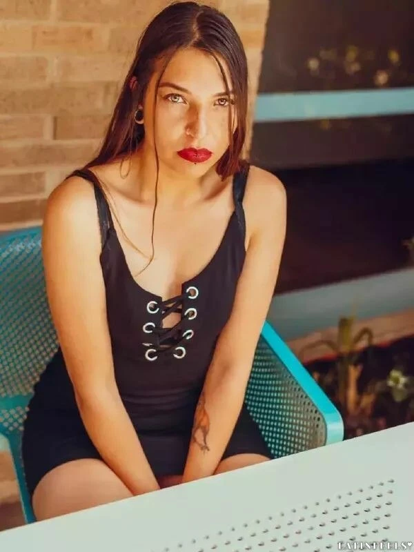 Fernanda Profile image 4