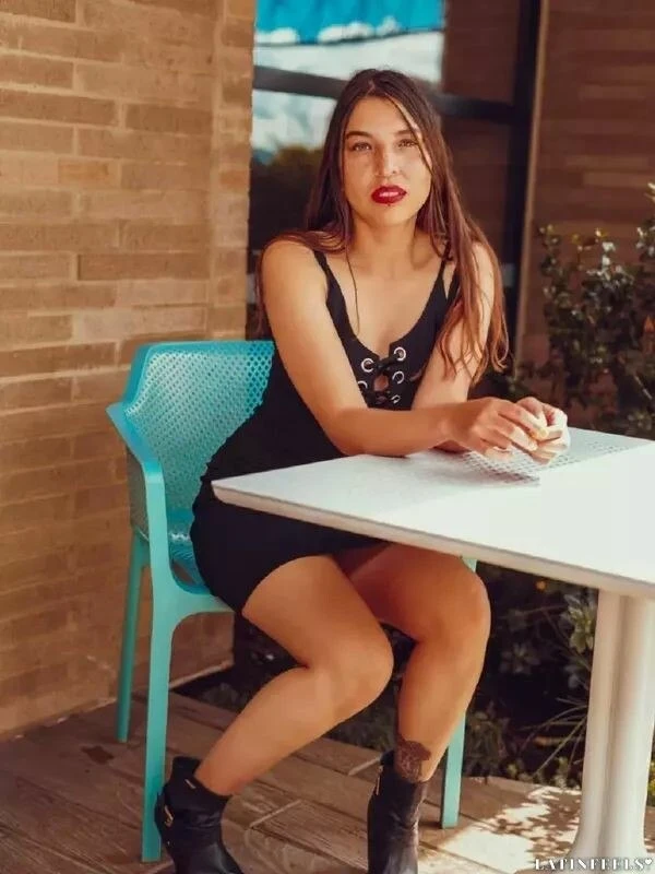 Fernanda Profile image 2