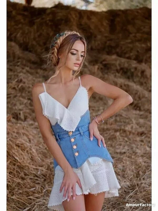 Elina Profile image 1