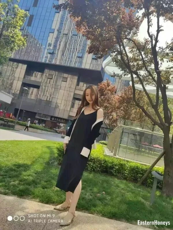 Hua Profile image 4
