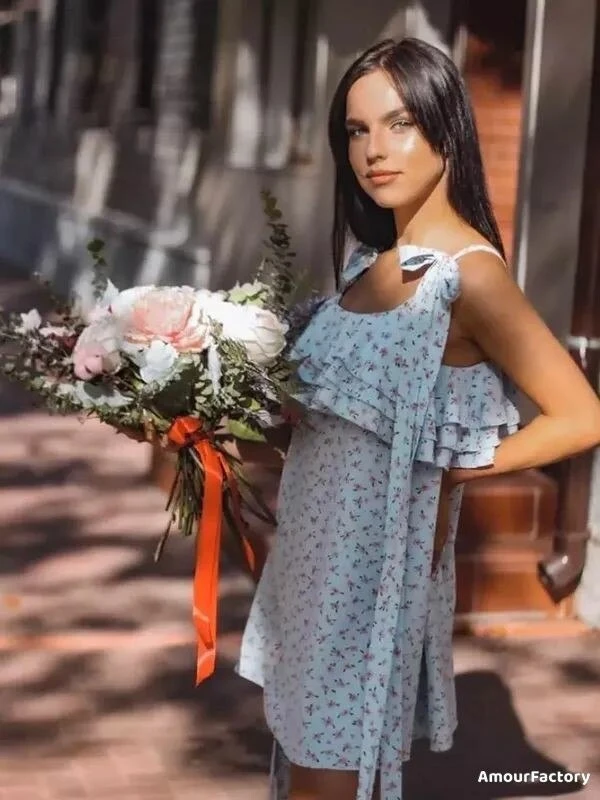 Yulia Profile image 1