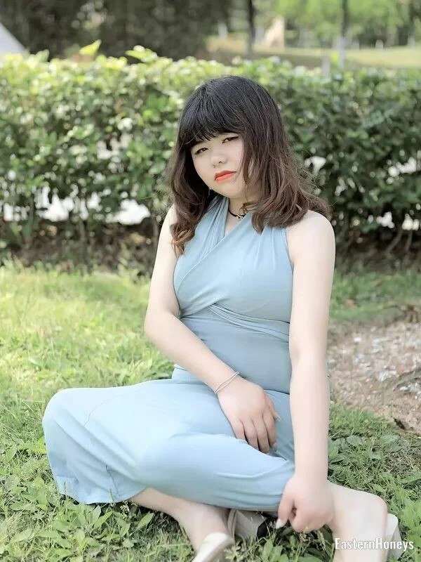 Yuping Profile image 5